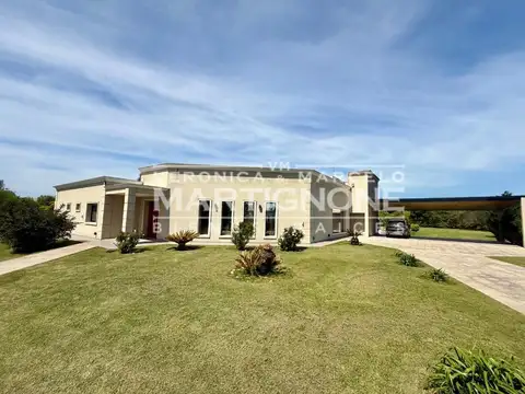 Casa en Venta de 4 dormitorios