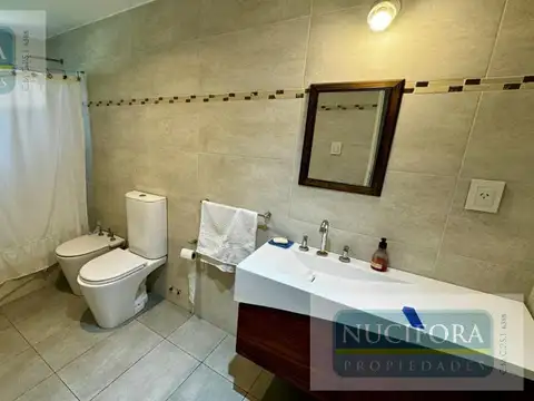 Casa en Venta al Este