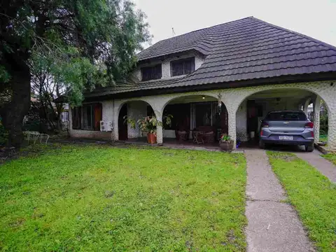 Vendo casa dos padrones PinePark Pinamar  Salinas