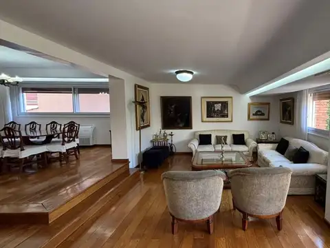 Departamento 6 ambientes con 3 baños