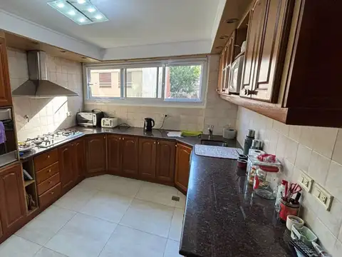 Francisco Bilbao 2000, Piso 2