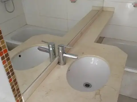 Departamento en Alquiler en Nuestra Señora De Lourdes, $ 420.000