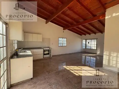 Casa 3 ambientes en venta en Udaondo, Ituzaingó - Apto crédito