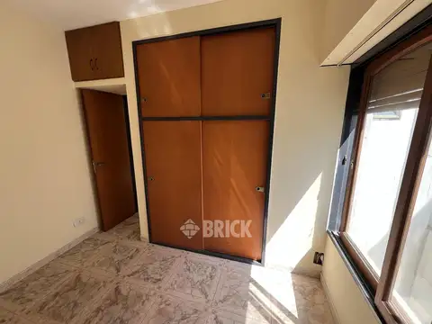 Depto Tipo Casa en Venta 40 años