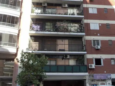 Departamento 2 amb. interno con pequeño balcón - Caballito