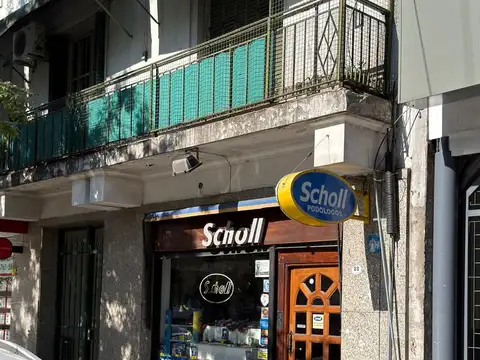 Local en Venta en Almagro, USD 220.000