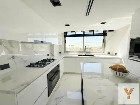 Departamento en Alquiler de 3 dormitorios