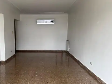 Departamento en Venta 64 años