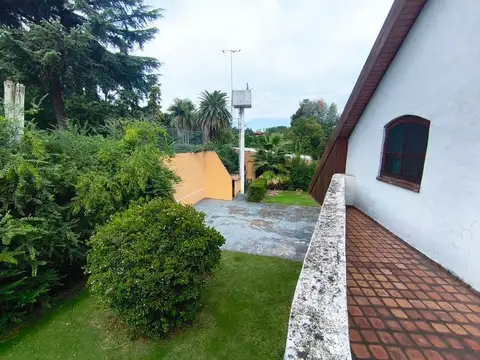 Quinta en tortuguitas 10 ambientes. Permuta.
