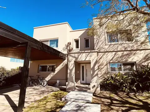 Casa en Alquiler en San Sebastian, USD 2.800
