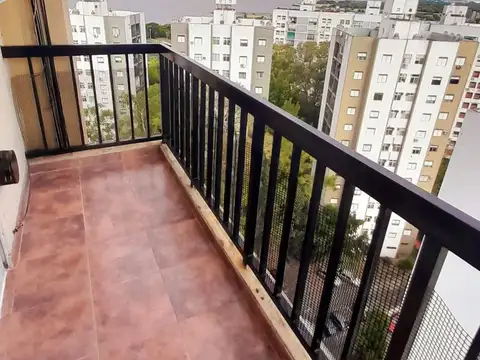 Vicente López - Excelente Dpto. Súper Luminoso - Vista abierta al Río y Jardines!