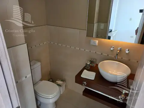 Departamento en Alquiler con 1 cocheras