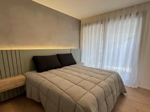 Venta Departamento 3 Ambientes con balcon y parrilla - Remeros Brickell