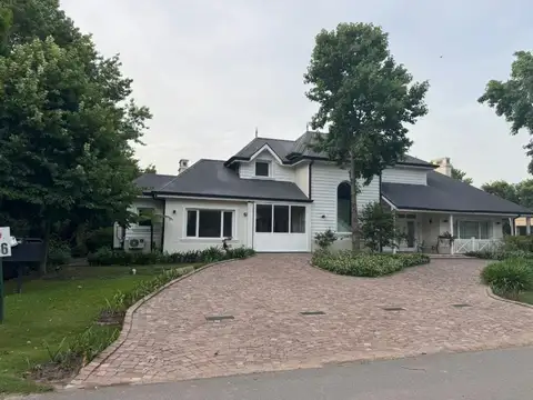 Casa en Venta de 5 dormitorios