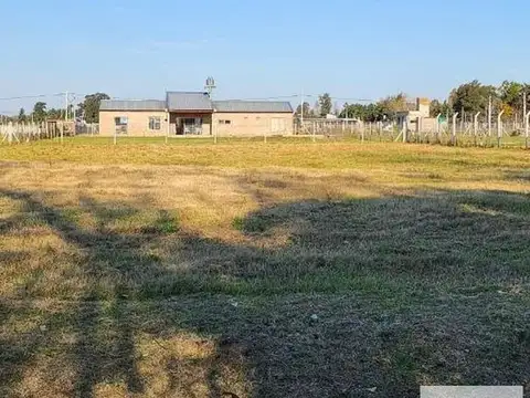 Terreno en Venta de 1893,0 m2