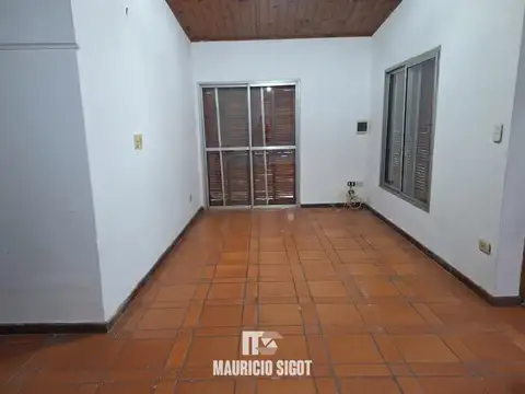 VENDO CASA EN VILLA ELISA 