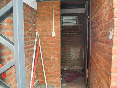 Galpon en Venta 30  mts Frente