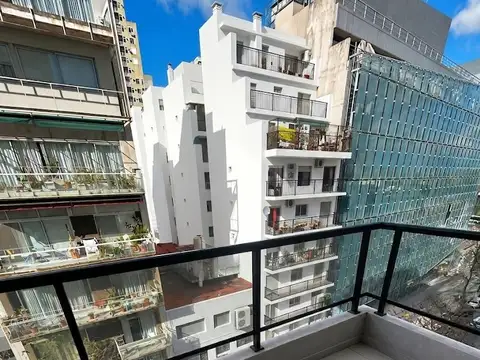 Leiva 4000, Piso 5