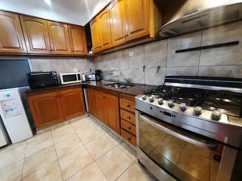 Depto Tipo Casa 4 ambientes con 1 baño