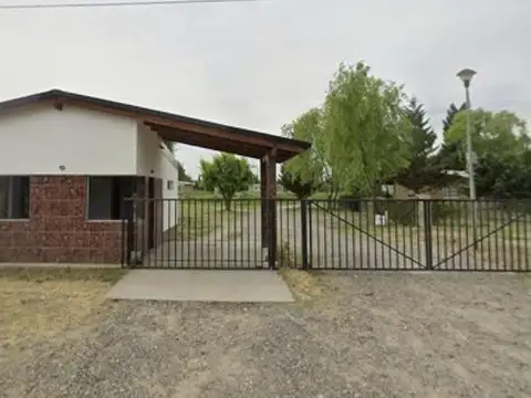 CASA EN VENTA EN BARRIO PRIVADO CRUZ DEL SUR GRAL. ROCA