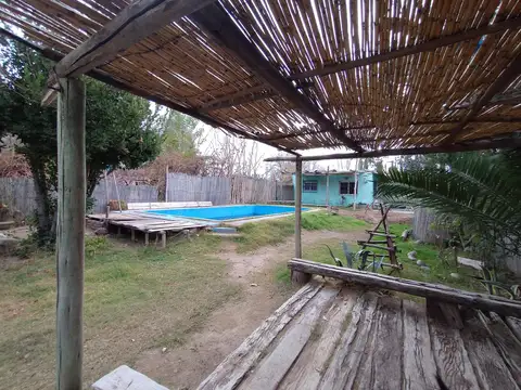 Casa 5 ambientes con 4 baños
