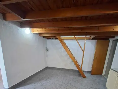 Depto Tipo Casa en Alquiler de 3 dormitorios
