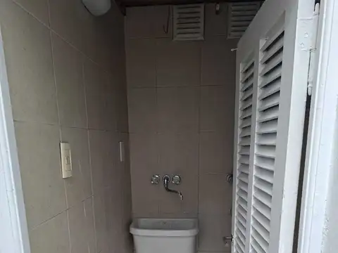 Depto Tipo Casa en Alquiler al Sur