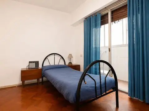 Departamento 4 ambientes en Venta en Flores