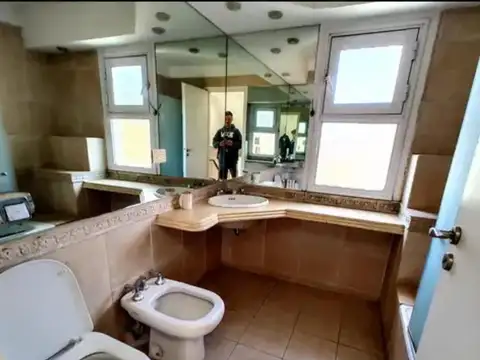 Divina Casa en Venta en Country Los Lagartos,Apto Credito