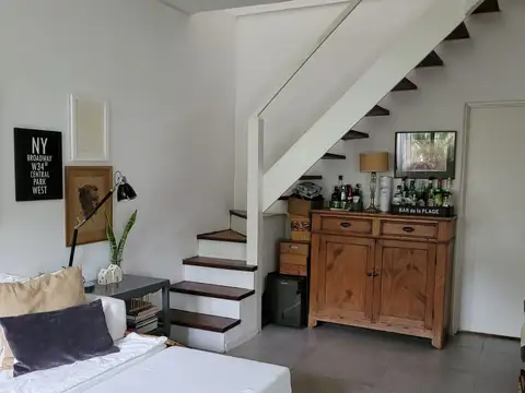 Depto Tipo Casa en Venta de 4 ambientes
