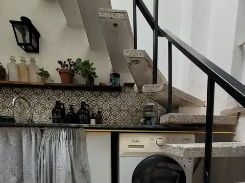 Depto Tipo Casa en Venta 35 años