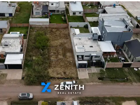 Terreno en Venta 30  mts Fondo