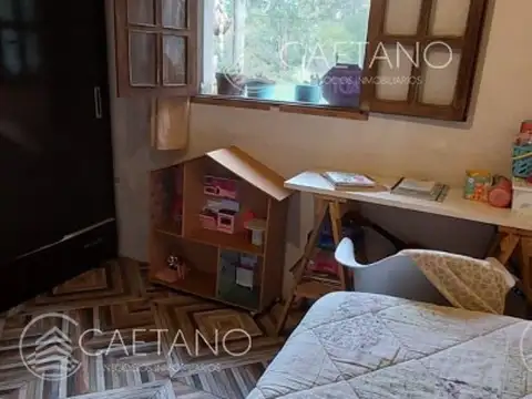 Casa 3 ambientes con 1 baño