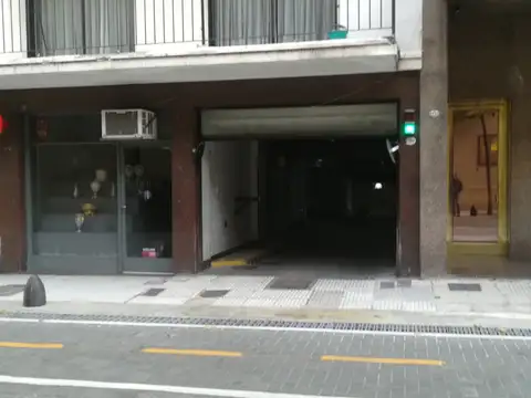 Cochera en Venta Fija