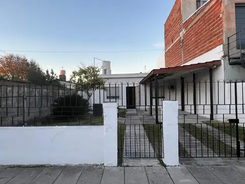 ALQUILER PH AL FRENTE EN WILLIAM MORRIS