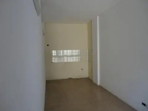 Oficina Monoambiente con 2 baños