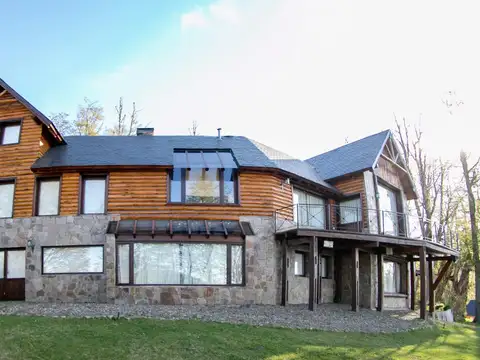 Casa en Alquiler Temporal de 4 dormitorios