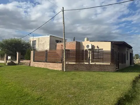 VENTA CASA 2 DORMITORIOS LUIS PALACIOS