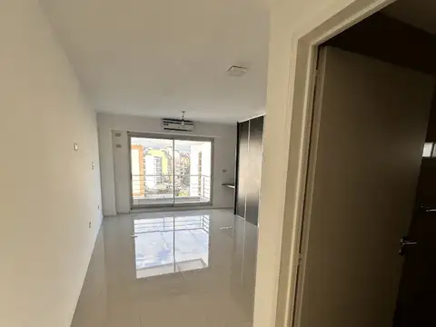 Departamento en Alquiler en Villa Luro, $ 650.000