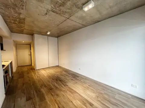 Alquiler monoambiente a Nuevo en Villa Crespo.