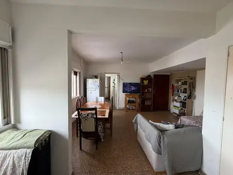 Departamento 4 ambientes con 1 baño