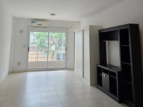 Altolaguirre 2500, Piso 1