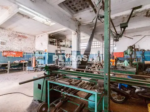 Camino General Belgrano 1500 100