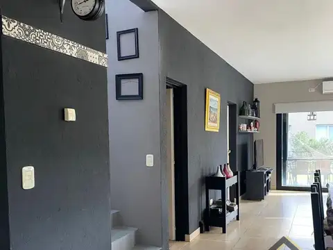 Casa  En Venta Ubicado En La Cañada De Pilar, Pila