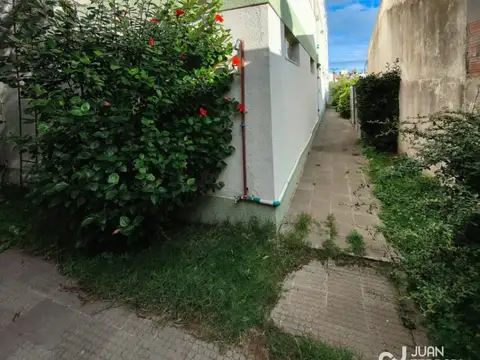 Avenida Argentina 1300