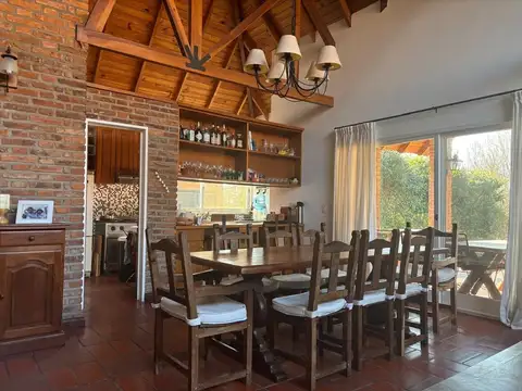 Casa en Venta en Las Praderas De Lujan, USD 200.000