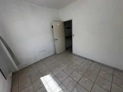Depto Tipo Casa 2 ambientes con 1 baño