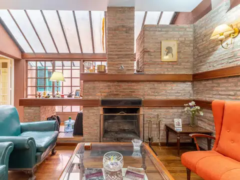 Casa 4 ambientes con 3 baños