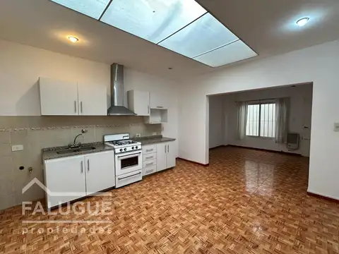 PH 3 ambientes con patio