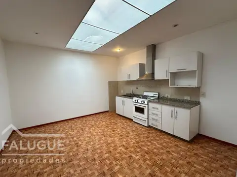 Depto Tipo Casa en Venta en Villa Ballester, USD 85.000